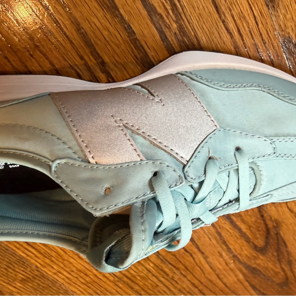 New Balance Light Blue and Silver Athletic Shoes